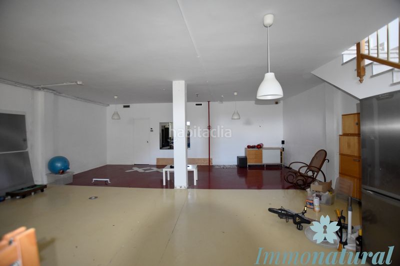 Foto 6337de6f-2e09-41c1-8fac-1093e05f76af. Casa adossada amb xemeneia calefacció aparcament a Torrelles de Llobregat