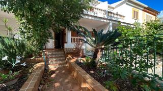 Casa adossada a El Secar de la Real. Magnifico adosado en el secar de la real