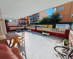 Planta baixa a Palmanova. Planta baja en palmanova