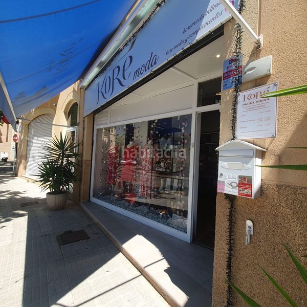 Foto 4e1fb9dc-f987-4177-9feb-d4bd36bc1b51. Lloguer local comercial a plaça pare antoni ramón pasqual 8 a Palma de Mallorca