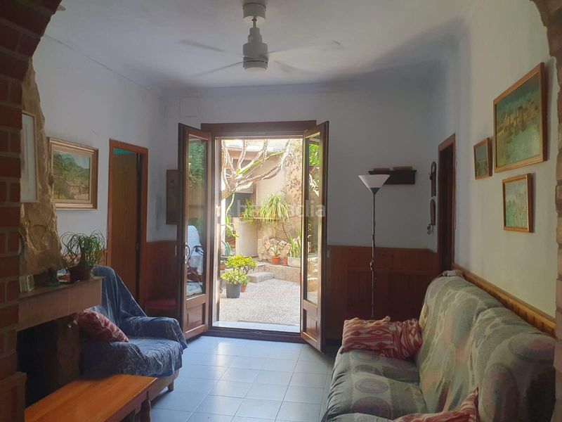 Foto ee30f479-9d4e-42fe-913f-801c177555c4. Casa amb aparcament a Es Coll d´En Rabassa Palma de Mallorca