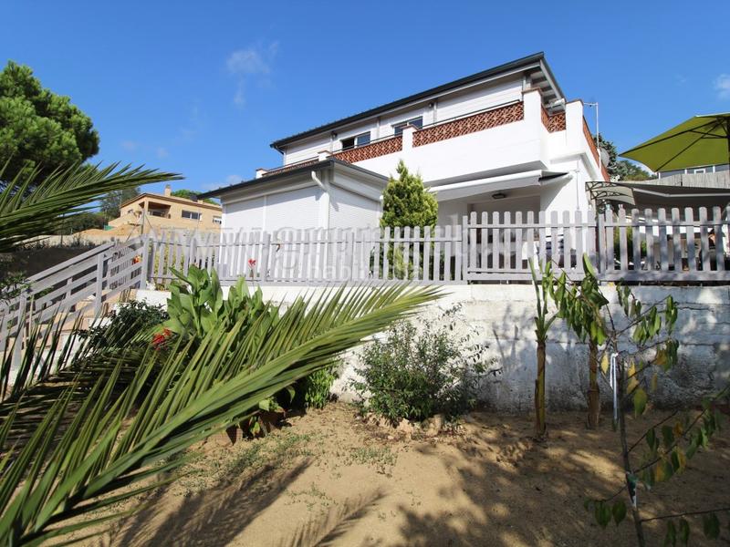 Foto 88ee0a1b-7681-4307-a528-cb19d2b771f0. Casa con piscina in Lloret Residencial - Montlloret Lloret de Mar
