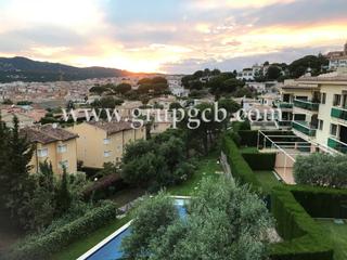Penthouse  N/a. Piso con vistas al mar en sant feliu de guíxols