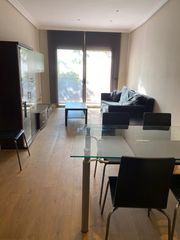 Miete Etagenwohnung  Avinguda dels països catalans. Piso en reus