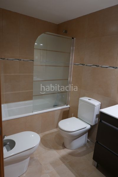 Foto a0b325d9-2afd-4cbe-a12a-254618030c9d. Pis amb calefacció aparcament a Secuita (La)