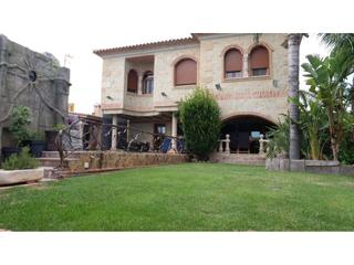 Casa  N/a. Casa en venta en benifaió