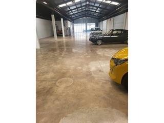 Lloguer Nau industrial  Castelló. Nave comercial en alquiler en lugar nuevo de la corona