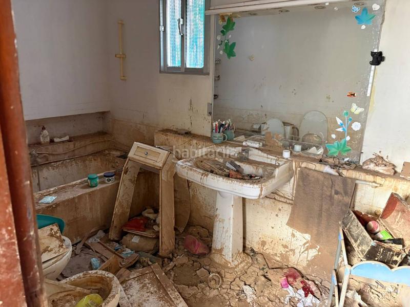 Foto 7ca46b6c-c738-47f5-90c1-99b44fe1d0b6. Casa bifamiliare in Sedaví