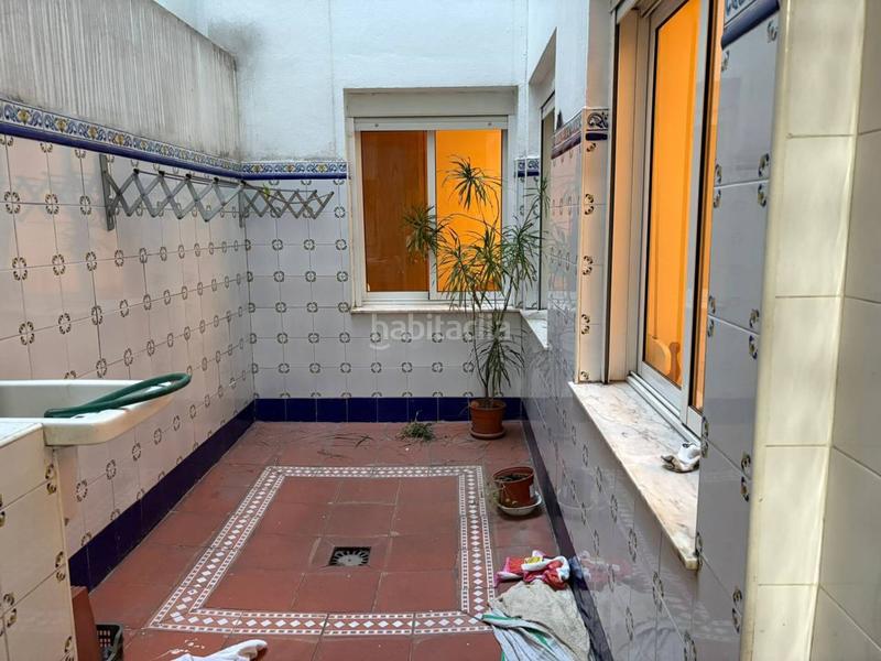 Foto b2d0a350-5979-4f90-b368-a4b695f4479a. Pis a Sedaví