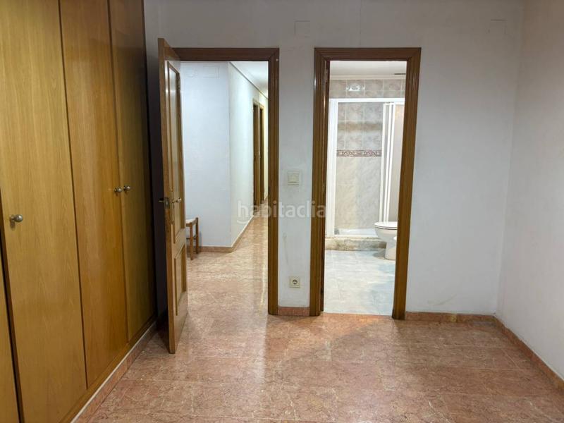 Foto f6683b2f-9779-414e-8e76-cef1a2ddbd1f. Pis a Sedaví