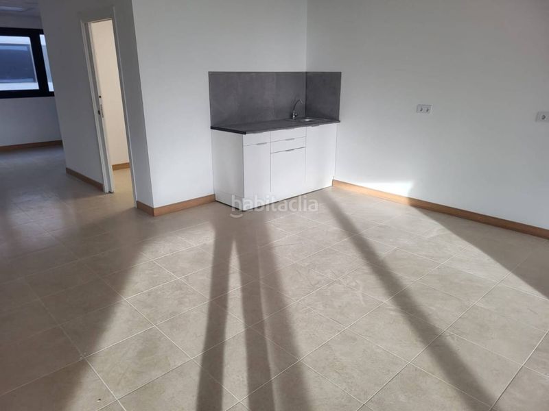 Foto 3cf83a7a-71ea-479e-ae77-43e6f6e0f54d. Rent office space with heating in Beniparrell