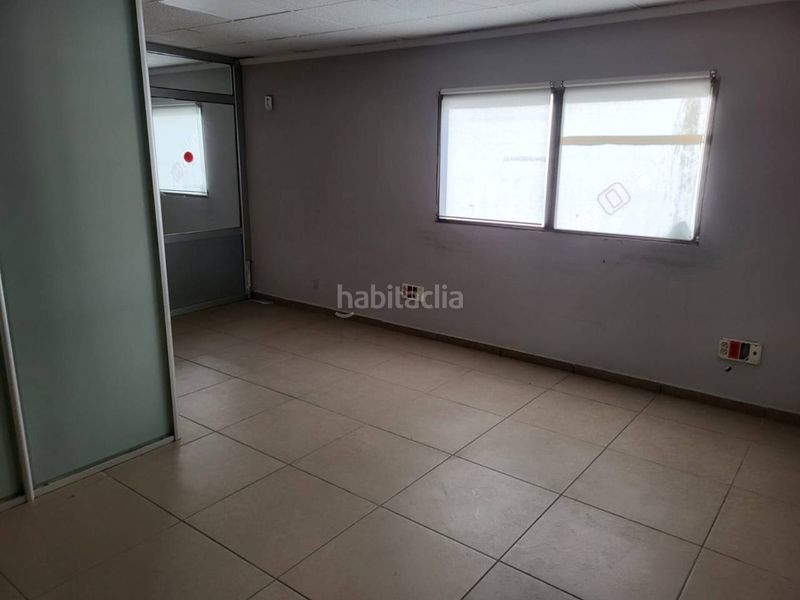 Foto 5dfe97db-72c0-4f52-958c-f47f7979e6ae. Location bâtiment à usage industriel dans Carlet