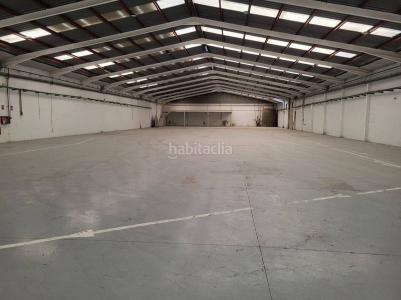 Foto 6520611f-38bb-47f2-b00e-4174e9f053e9. Nau industrial a Carlet