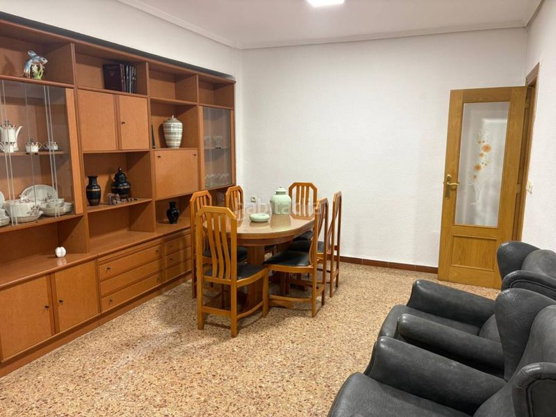 Foto 0a5fbba6-9458-4657-ac3e-f64d91e1cccc. Piso  en venta en Benetússer