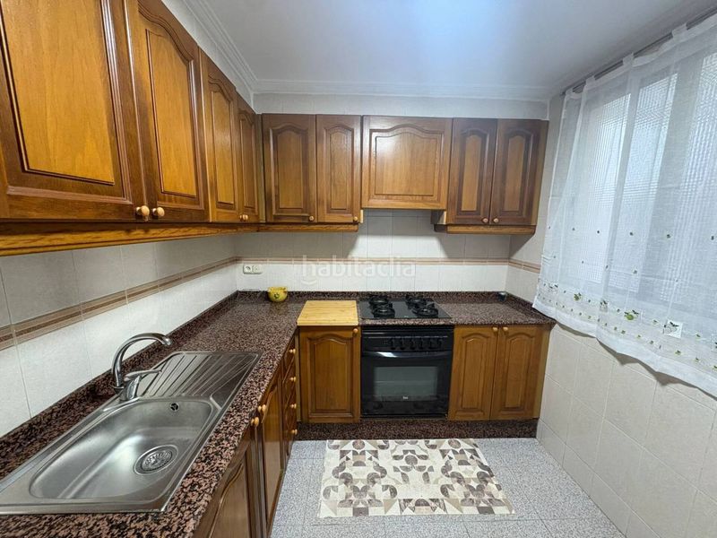 Foto 505ba5fd-b065-4433-b310-0a6e78b6253a. Piso  en venta en Benetússer