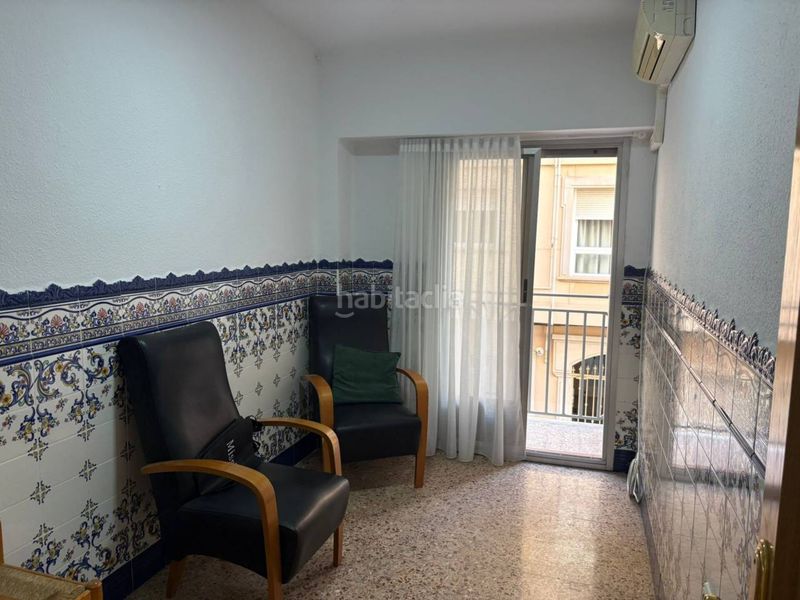 Foto 9744116a-40e0-4879-9791-e934cbb2208e. Piso  en venta en Benetússer