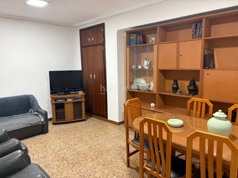 Foto c4089c61-e99d-4835-bc2d-4edf41082866. Piso  en venta en Benetússer