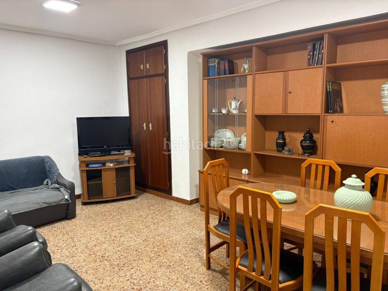 Foto e373ea14-fbfe-4466-a8fd-f7bf40372063. Piso  en venta en Benetússer