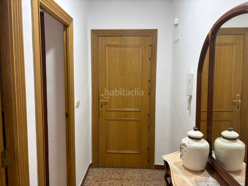 Foto e6ab54df-2c8d-469a-8b46-009797064213. Piso  en venta en Benetússer