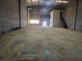Miete Fabrikhalle  Avenida picassent. Nave industrial en alquiler en silla