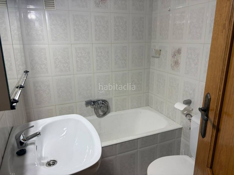 Foto d49619cd-3a0a-4473-ba18-d8f4929cdfec. Pis a Picassent