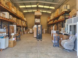 Nau industrial  Calle hort de pla. Nave industrial en venta en beniparrell