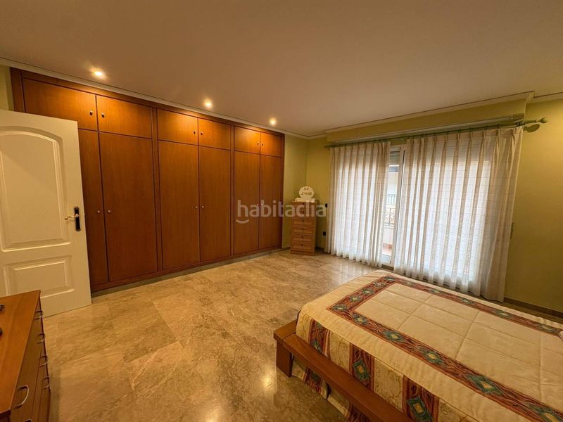 Foto 3f742c8a-5697-469f-bcdf-c31dce990ef7. Casa adossada amb aparcament a Sedaví