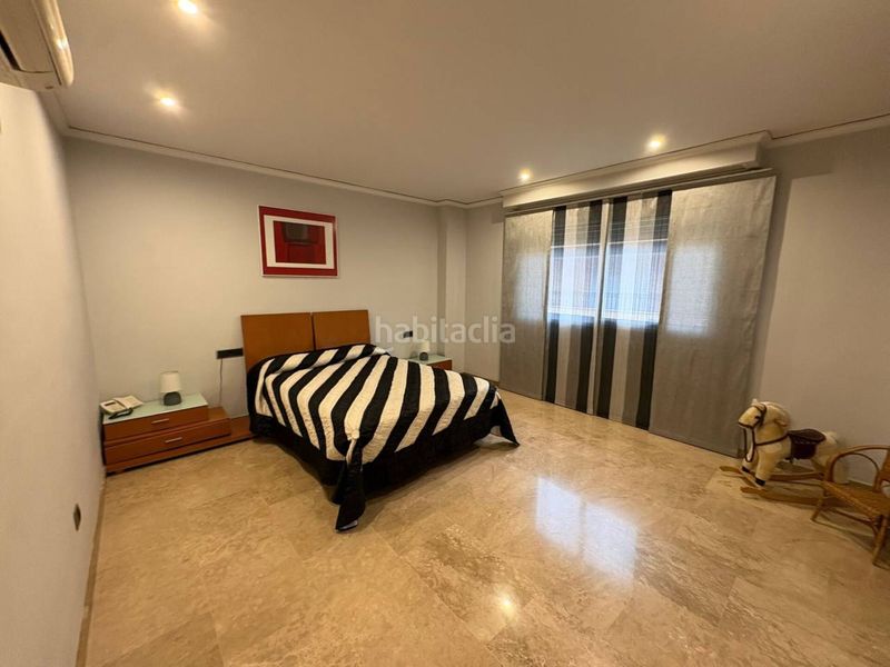 Foto 74e9ea59-b583-4888-88f5-826efe9b6789. Casa adossada amb aparcament a Sedaví