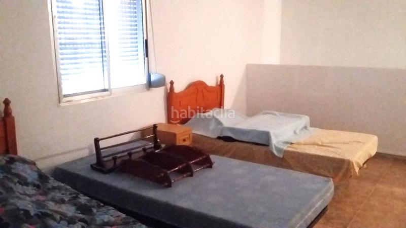 Foto 7cfd0f17-11c8-42cc-9665-f279f9a841dd. Casa aparellada a calle don benito 12 a Minglanilla