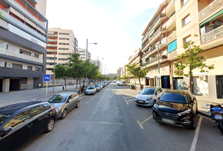 Aparcament cotxe a Carrer de ponent 92. Plaza de parking en badalona