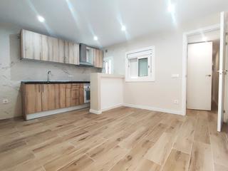 Appartement  Carrer sant francesc. Bonito piso reformado y soleado