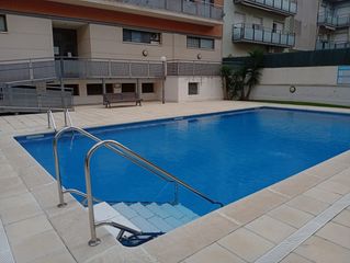 Attique à Calella. Ático dúplex con terraza comunitaria