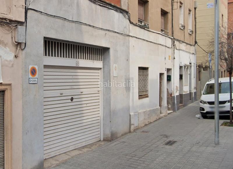 Foto 35477227-2750-45c5-bc56-c0f54bdeaf4c. Casa a carrer d'ausona 43 a Trinitat Vella Barcelona