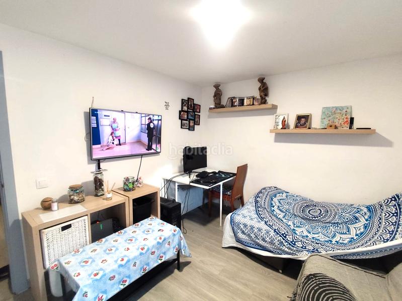 Foto b6209459-ba73-4568-8ae9-153afd074df3. Erdgeschoss in Lloreda Badalona