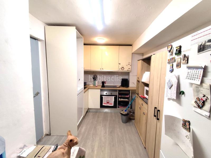 Foto cbbf9ccc-2906-47e8-ac27-f6770bf1b34e. Erdgeschoss in Lloreda Badalona