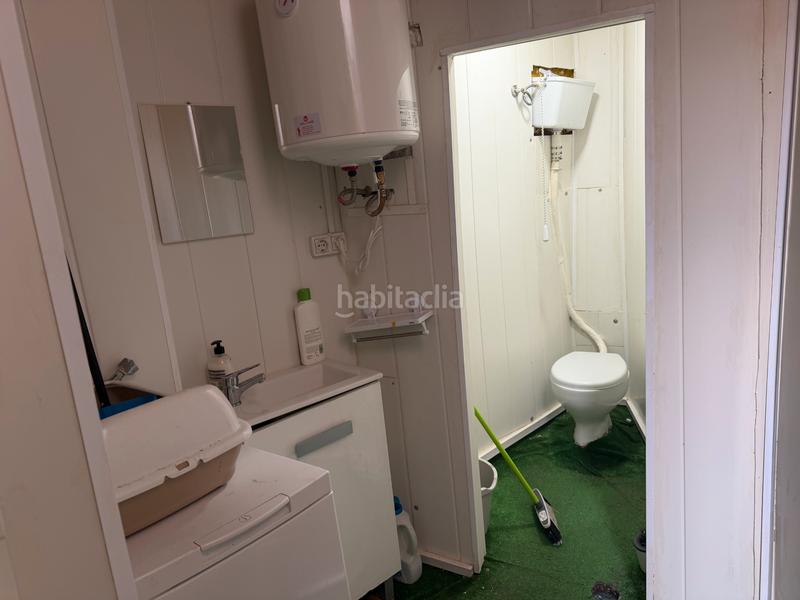 Foto 733c2893-a5f8-4fd1-ac0d-c53cc154b442. House in Sant Crist Badalona