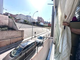 Location Appartement à Carrer de pablo picasso 6. Vivienda amplio con balcón