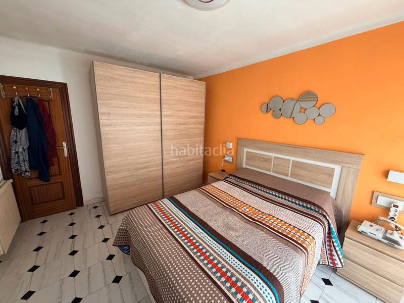 Foto 1fdd2893-af49-4963-8b30-3c84bb2ed5c1. Piso  de 2 habitaciones en Sant Crist Badalona