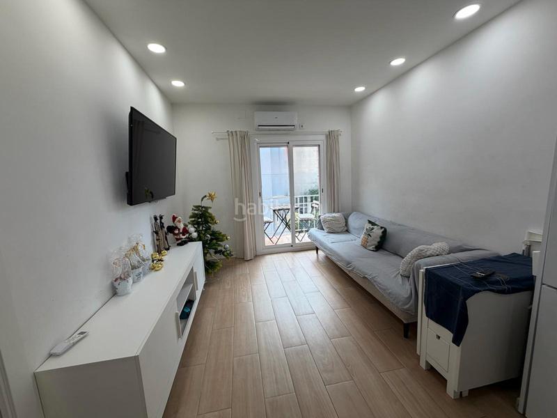 Foto d0564c3f-1ea1-4148-b4fc-0e9702f4c2d9. Pis a carrer d'àngel guimerà 64 a Sant Crist Badalona