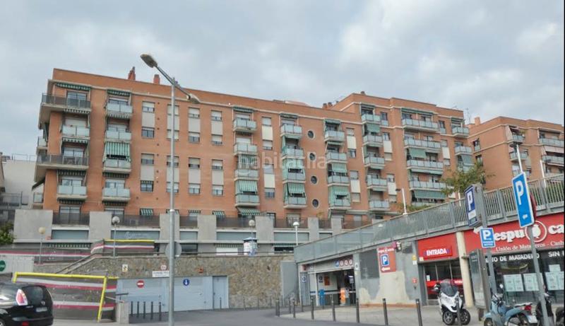 Foto 2897a6ef-cd9a-455c-a625-e29c6fee7b19. Car parking in rambla del Fondo 21 in Fondo Santa Coloma de Gramenet