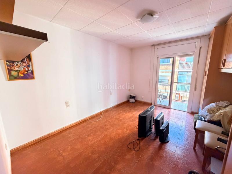 Foto 3fd555f2-6610-4766-abec-885d7edd25ef. Etagenwohnung in Sant Crist Badalona