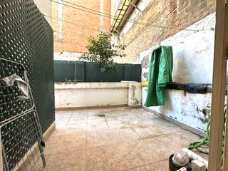 Pis  Carrer d'amèrica 8. Piso con terraza