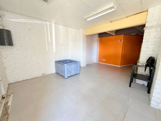 Local Comercial a Montigal�. Local en venta