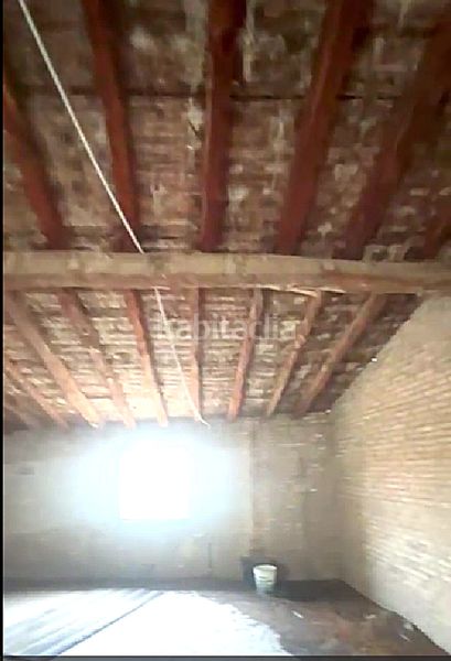 Foto 5b76e6c2-8245-4695-b2d8-7df2a5d9a041. Casa amb xemeneia calefacció aparcament piscina a Godall