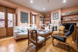 Flat  San jose. Piso con 4 habitaciones