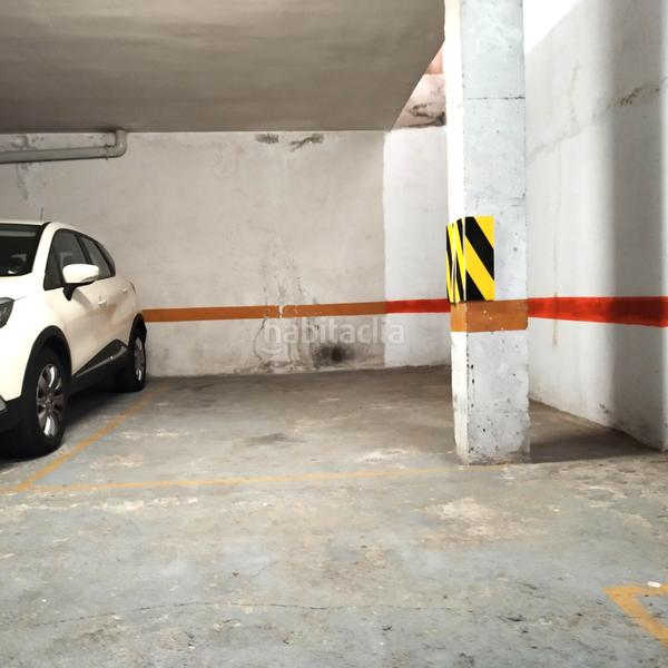 Foto 2eea5b4a-c993-44ea-8fc7-5323b5a5d3c8. Parking coche oortunidad en Putget - Farró Barcelona
