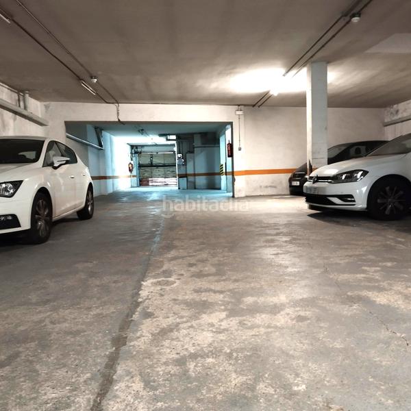 Foto 83c3d1f6-a93a-4df2-8dc7-bcd8391cdd25. Parking coche oortunidad en Putget - Farró Barcelona
