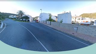 Terreno residencial  Des migjorn gran. Solar urbano, ferreries