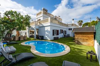 Xalet a Campos. Vivienda unifamiliar en sa ràpita con piscina y apartamento inde