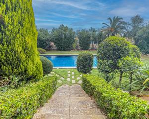 Pis  Carrer vista alegre. Exclusiva vivienda con vistas al puerto y la catedral en la bona